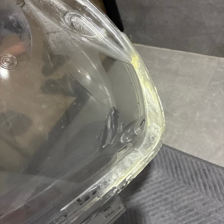 Kurutma Makinesi Kapağı Kırıldı, Müşteri Hizmetlerinden Destek Alamıyorum