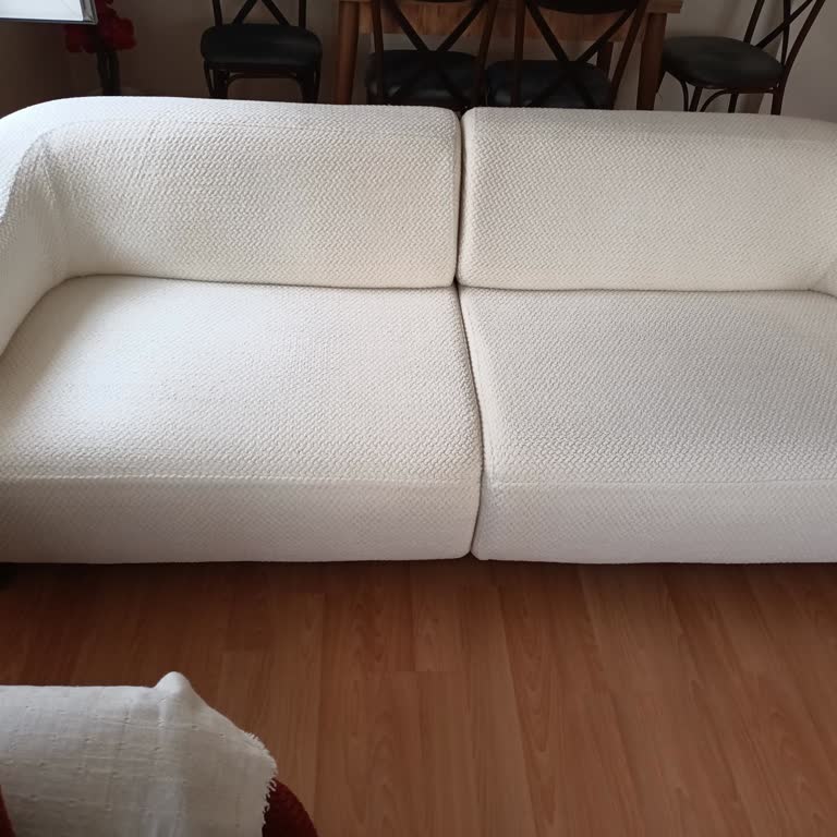 Yanlış Renkli Koltuk Takımı Gönderildi, Aylardır Çözüm Sunulmuyor