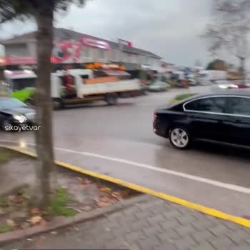 Kent Kart Yolda Kaldık, Mağduruz!