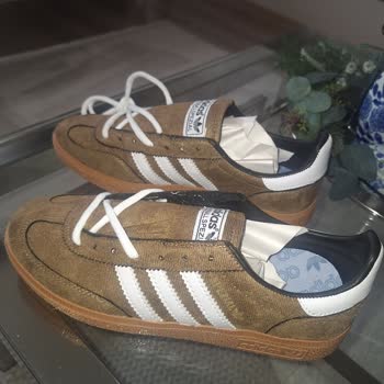 Aldığım Ayakkabı Görselle Alakasız Ve İade Talebime Dönüş Yapılmıyor