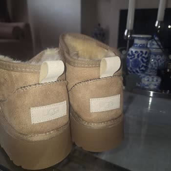 Aldığım Ayakkabı Görselle Alakasız Ve İade Talebime Dönüş Yapılmıyor