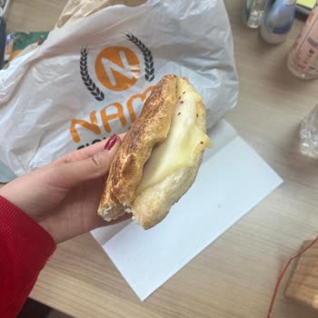 Namlı Hipermarketleri Bayat Ve Sağlıksız Ürün