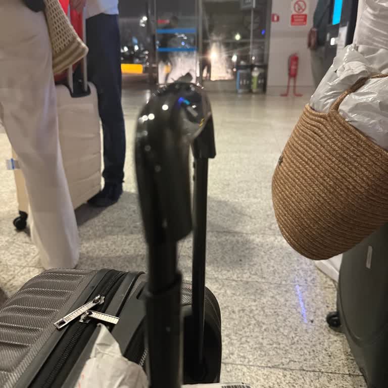 Beschädigter Koffer nach Air Arabia Flug