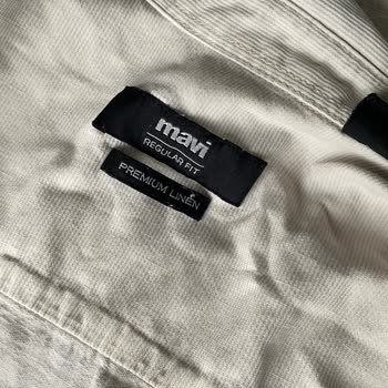 Yeni Alınan Gömlekte Çıkmayan Ter Lekeleri Hayal Kırıklığı Yarattı