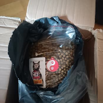 Hepsiburada Orijinalliği Şüpheli Kedi Maması Gönderildi, İade Ve Para İadesi Talebim Karşılanmıyor