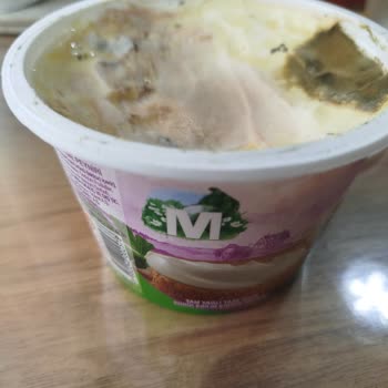 Son Kullanma Tarihi Uygun Olmasına Rağmen Krem Peynir Hızla Bozuldu