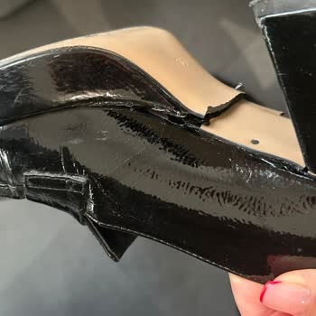 Kısa Sürede Dağılan Elle Ayakkabı Hayal Kırıklığı Yaşattı