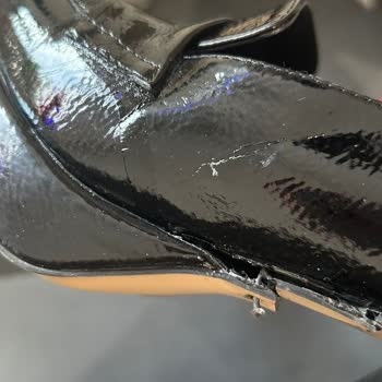 Kısa Sürede Dağılan Elle Ayakkabı Hayal Kırıklığı Yaşattı