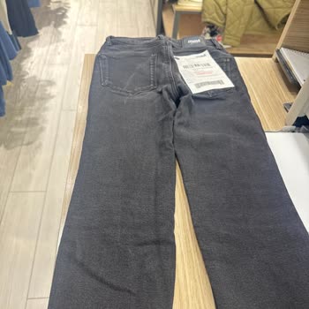 Kısa Sürede Solan Jean İçin Mağazadan Destek Alamadım