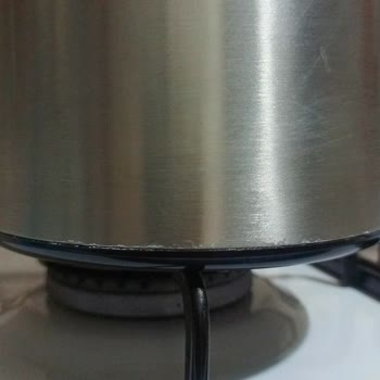 Arzum Satın Aldığım Çay Makinesi Su Akıtıyor, Media Markt Sorumluluk Almıyor