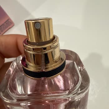 Kırık Ve Eksik Gelen Parfüm İçin Değişim Talebim Karşılanmadı, Mağdur Oldum