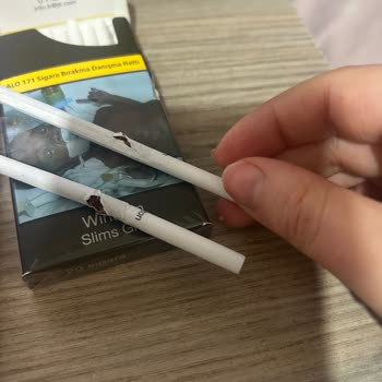 Aldığım Sigara Paketinden Patlamış Ve Kullanılamaz Ürünler Çıktı