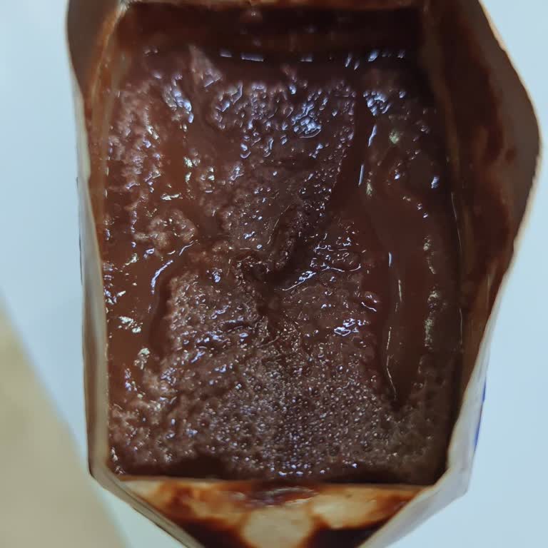 Taze Olması Gereken Puding Bozuk Çıktı, Danone’den Açıklama Bekliyorum