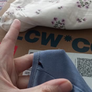 Siparişimde Gelen Defolu İç Çamaşırı Nedeniyle Mağduriyet Yaşıyorum