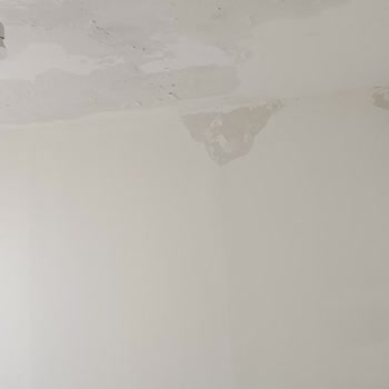 Yeni Deprem Konutunda Sürekli Tavan Akması Ve Güvenlik Endişesi