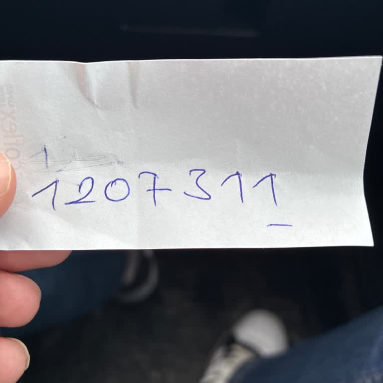 Aile Sağlığı Merkezinde Tahlil Karışıklığı Ve İlgisiz Personel Deneyimi