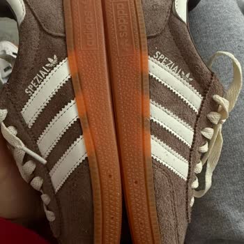 Görselden Farklı Ve Kusurlu Ayakkabı Gönderildi, İade Talebim Reddedildi