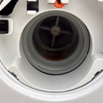 У меня в новой стиральной машине Arçelik 9120 DMX возникли плесень и ржавчина – требую решения