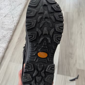 Greyder Botun Kısa Sürede Tabanı Parçalandı, Ücretsiz Değişim Talebi