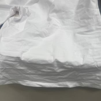 Zara'da Kat İzi Gerekçesiyle İade Reddi Ve İlgisiz Davranış