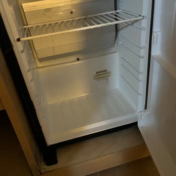 Acapulco Resort Hotel Otel Girişinde Bekletilme ve Kötü Oda Koşulları Nedeniyle Mağduriyet Yaşadım