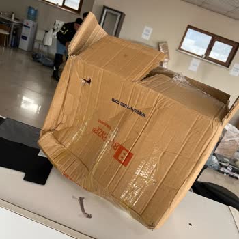 Dikkat Kırılır İbaresine Rağmen Avizem Kırık Ve Ezik Kutuda Teslim Edilmek İstendi