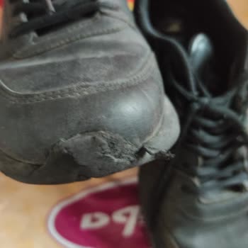 Kısa Sürede Parçalanan Ayakkabı İçin İade Talebim Reddedildi