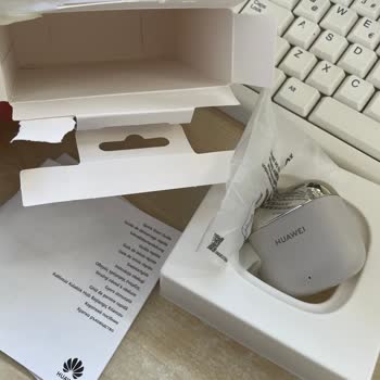 İlanda Vadedilen Şarj Kablosu Kutudan Çıkmadı, Mağdur Edildim