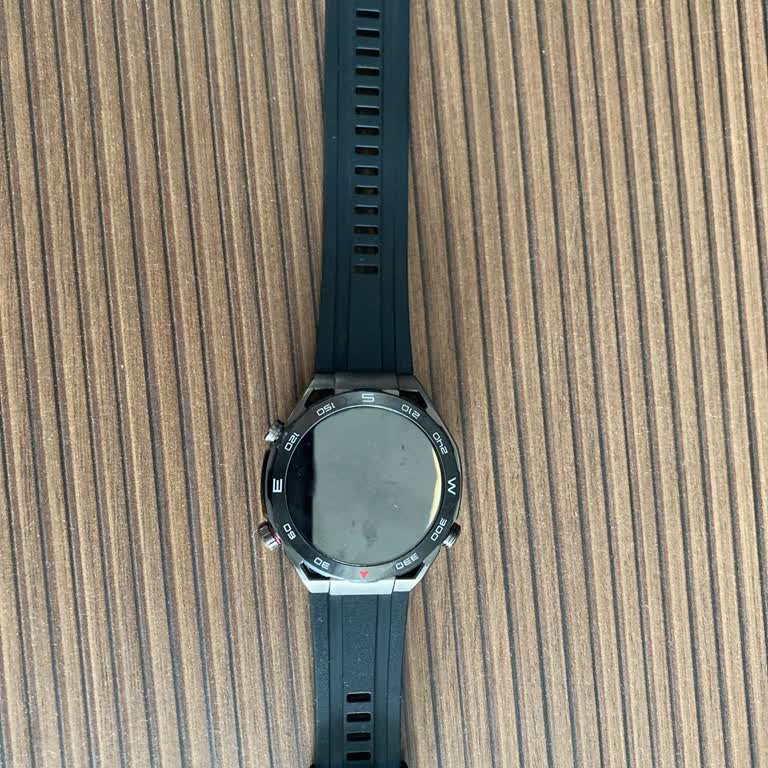 Dalış İçin Aldığım Huawei Watch Su Geçirip Bozuldu, Yüksek Onarım Ücretiyle Mağdur Oldum