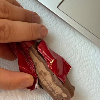 Tadelle Çikolatada Tekrarlayan Bozukluk Ve Güven Sorunu