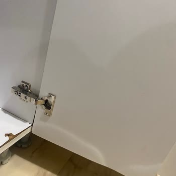 Fleko Musluk Arızası Yüzünden Evimizi Su Bastı Mağduriyetimiz Giderilmiyor