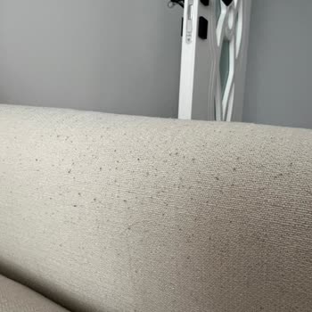 Koltuk Takımında Erken Tüylenme Ve Mağaza İlgisizliği