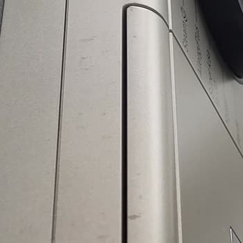 Bosch Sıfır Aldığım Çamaşır Makinesi Lekeli Çıktı, Değişim Talebim Reddedildi