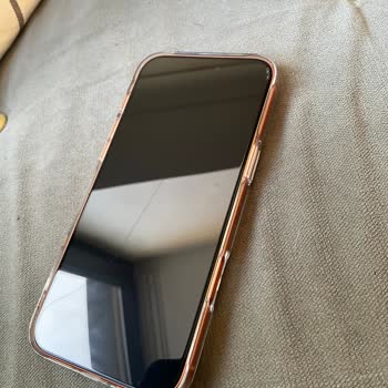 Kırılmaz Cam Vaadi Hayal Kırıklığı: Basit Düşüşte Kırılan Ekran Koruyucu Ve İade Sorunu