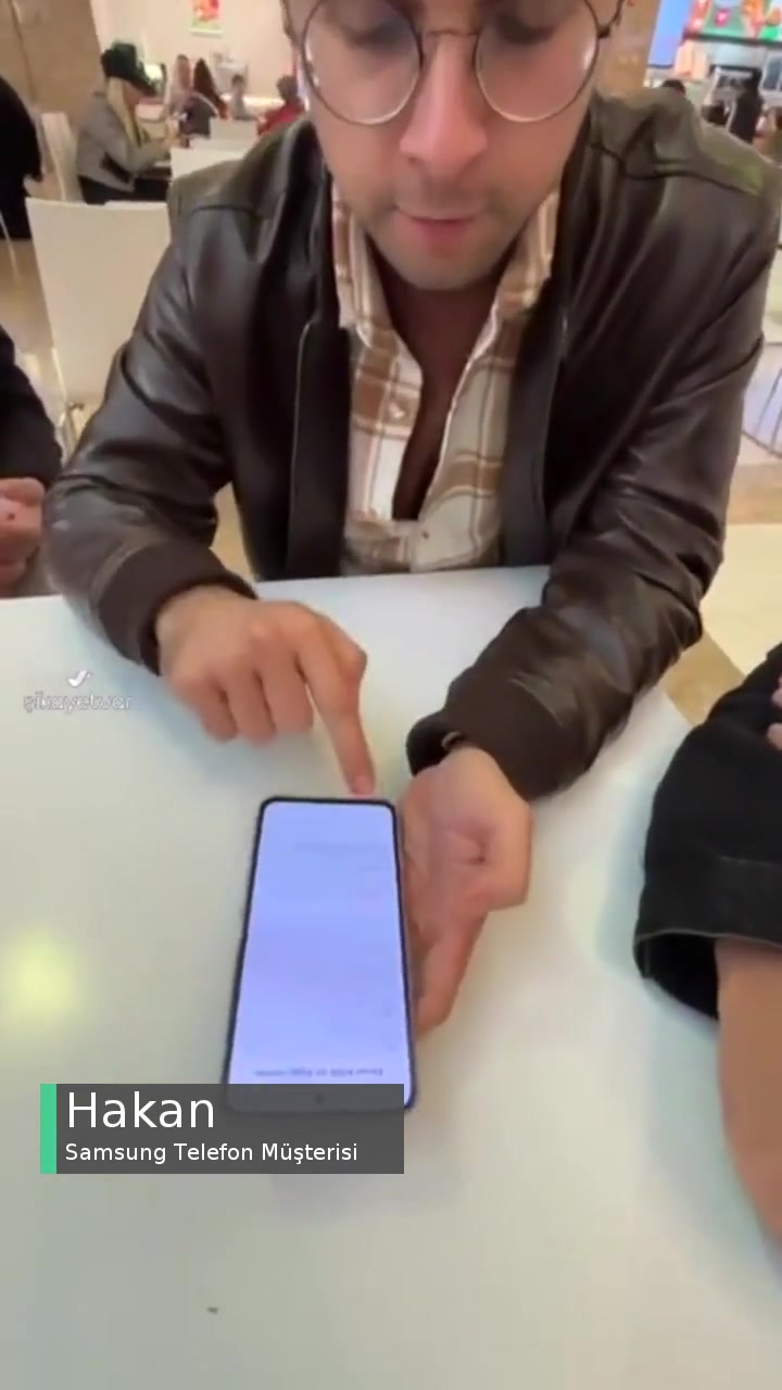 Samsung Telefon Parmak İzinin Kayıtlı Olmadığı Halde Okuması! videonun kapak resmi
