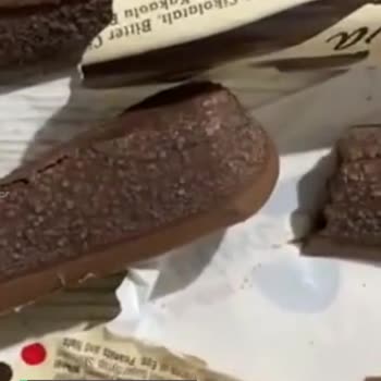 Ülker Laviva Çikolata Bozuk Çıktı!