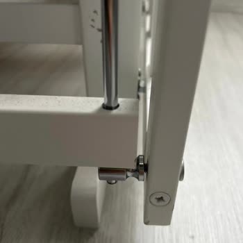 Yüksek Fiyat, Düşük Kalite: Güvensiz Beşik Hayal Kırıklığı