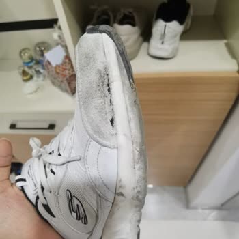 Skechers Kısa Sürede Yırtılan Ayakkabıya Red Yanıtı Hayal Kırıklığı Yarattı