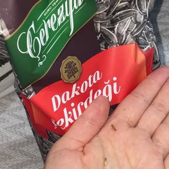 A101'den Aldığım Çekirdekte Kurt Çıkması Nedeniyle Sağlık Ve Ücret İadesi Talebi