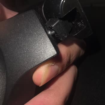 I Face JBL 720BT Hinge Breaking and Warranty Denial for a Known Defect