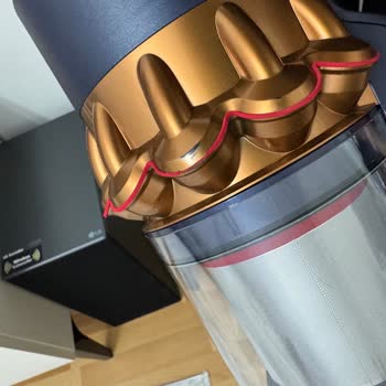 Sıfır Dyson Süpürgem Servisten Hasarlı Ve Arızalı Şekilde Geri Döndü