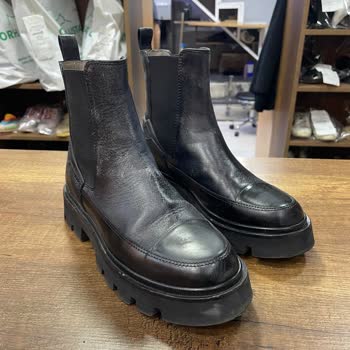 Nursace Siyah Diye Satılan Botun Rengi Krem Çıktı, Mağduriyetimin Giderilmesini İstiyorum