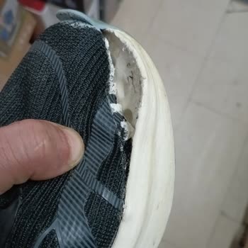 Kısa Sürede Yırtılan Reebok Ayakkabı İçin İade Talebim Reddedildi