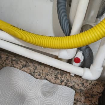 Yeni Alınan Kombide Kısa Sürede Su Sızıntısı Ve Çözüm Eksikliği