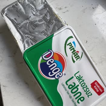 Pınar Laktozsuz Labne Ambalajı Açılmış Ve Peynir Suyu Akıyordu Mağduriyet Yaşadım