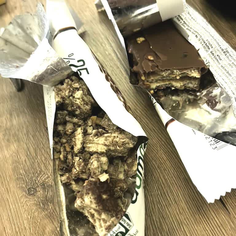 Küflü Çikolata Satışı Ve Yetersiz Şikayet Yönetimi Nedeniyle Mağduriyet