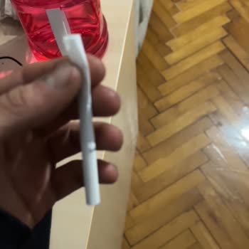 Parliament Midnight Blue Paketinden Boş Sigara Çıkması Nedeniyle Ürün Kalitesinden Memnuniyetsizlik