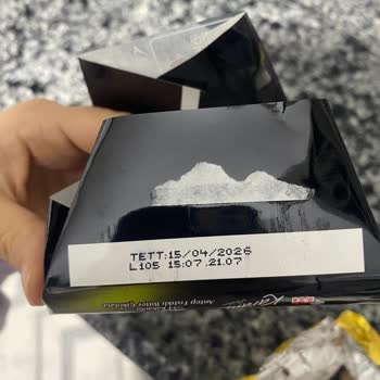 Eti Kare Antep Fıstıklı Bitter Çikolatada Bozukluk Ve Güven Sorunu