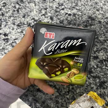 Eti Kare Antep Fıstıklı Bitter Çikolatada Bozukluk Ve Güven Sorunu