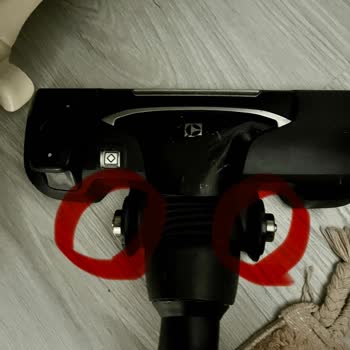 Electrolux Süpürge Başlığı Kırıldı Garanti Destek Vermedi